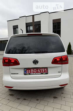 Мінівен Volkswagen Touran 2010 в Ковелі