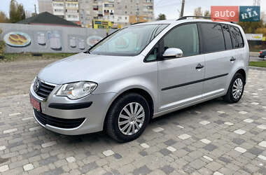 Мінівен Volkswagen Touran 2009 в Вишгороді