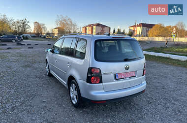 Минивэн Volkswagen Touran 2008 в Червонограде