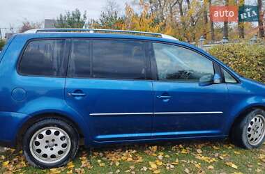 Мінівен Volkswagen Touran 2007 в Романківцях