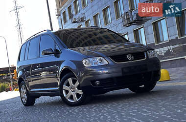 Минивэн Volkswagen Touran 2006 в Одессе