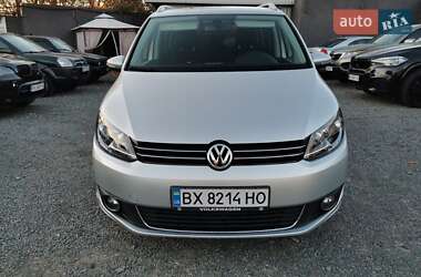 Минивэн Volkswagen Touran 2014 в Хмельницком