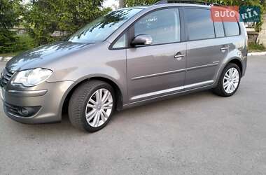 Мінівен Volkswagen Touran 2008 в Білій Церкві