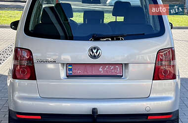 Мінівен Volkswagen Touran 2009 в Житомирі