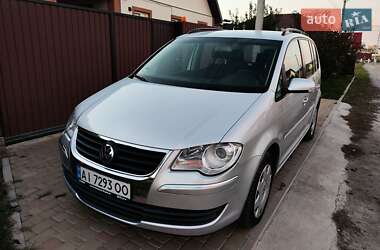 Минивэн Volkswagen Touran 2007 в Кагарлыке