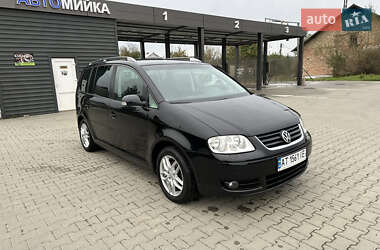 Мінівен Volkswagen Touran 2006 в Івано-Франківську