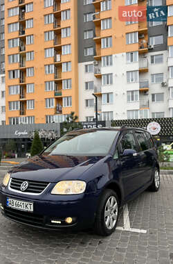 Мінівен Volkswagen Touran 2004 в Вінниці