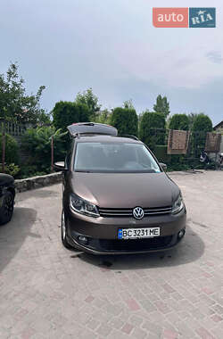 Мінівен Volkswagen Touran 2014 в Золочеві