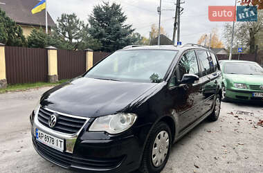 Минивэн Volkswagen Touran 2007 в Запорожье