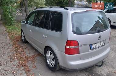 Мінівен Volkswagen Touran 2004 в Києві