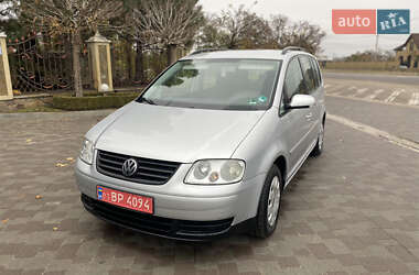 Мінівен Volkswagen Touran 2005 в Сарнах