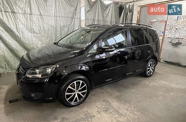 Мінівен Volkswagen Touran 2010 в Калуші