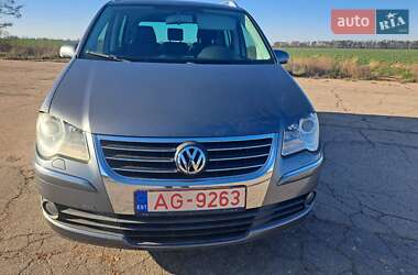 Мінівен Volkswagen Touran 2007 в Тальному