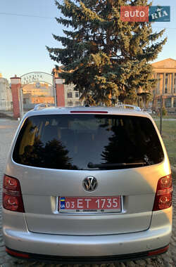 Мінівен Volkswagen Touran 2009 в Кропивницькому