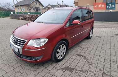 Минивэн Volkswagen Touran 2007 в Ивано-Франковске