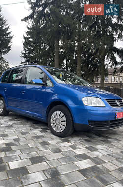 Минивэн Volkswagen Touran 2003 в Староконстантинове