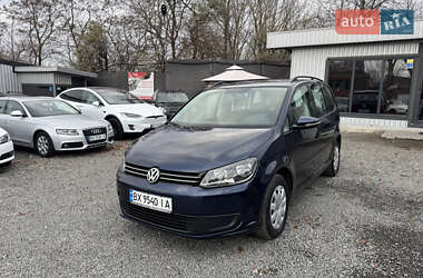 Мінівен Volkswagen Touran 2010 в Хмельницькому