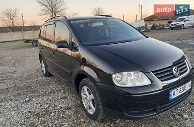 Мінівен Volkswagen Touran 2004 в Снятині