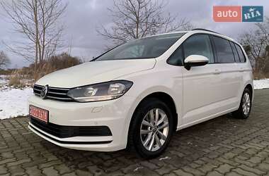 Микровэн Volkswagen Touran 2017 в Стрые