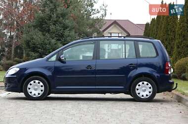 Минивэн Volkswagen Touran 2006 в Сарнах