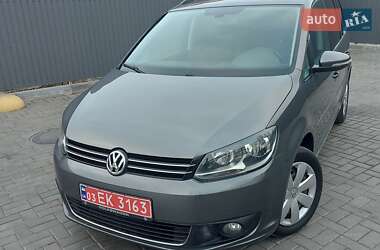 Мінівен Volkswagen Touran 2011 в Миколаєві