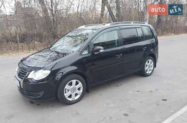 Минивэн Volkswagen Touran 2006 в Бердичеве