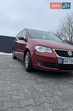 Мінівен Volkswagen Touran 2009 в Вінниці