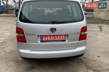 Мінівен Volkswagen Touran 2004 в Охтирці