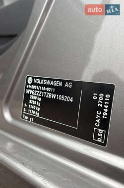 Минивэн Volkswagen Touran 2011 в Стрые