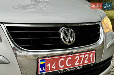 Минивэн Volkswagen Touran 2007 в Дрогобыче