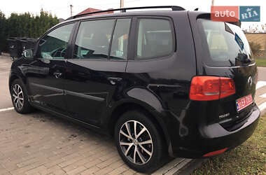 Минивэн Volkswagen Touran 2012 в Луцке