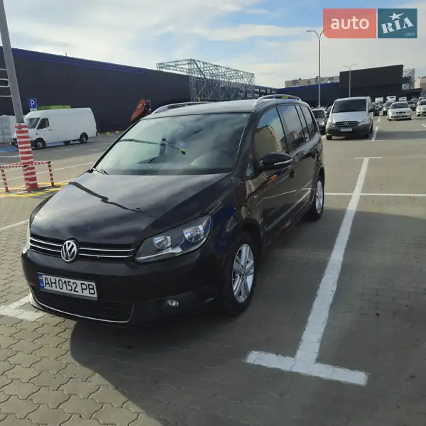 Volkswagen Touran