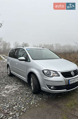 Минивэн Volkswagen Touran 2009 в Бердичеве