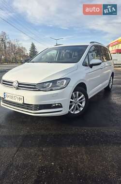 Мікровен Volkswagen Touran 2018 в Коростені