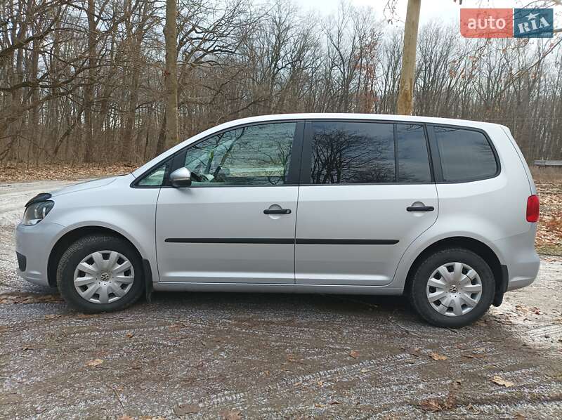 Volkswagen Touran 2013