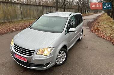 Мінівен Volkswagen Touran 2007 в Броварах