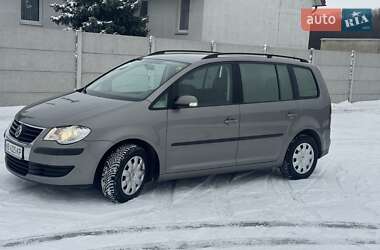 Мінівен Volkswagen Touran 2009 в Вінниці