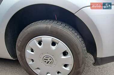 Минивэн Volkswagen Touran 2004 в 