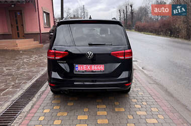 Микровэн Volkswagen Touran 2021 в Сваляве