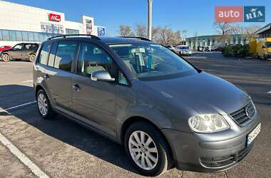 Мінівен Volkswagen Touran 2005 в Ізмаїлі