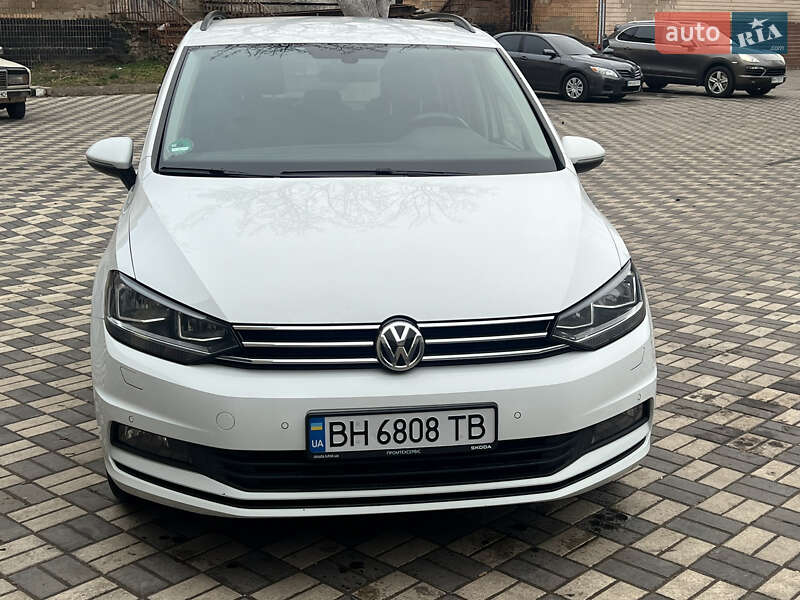 Микровэн Volkswagen Touran 2019 в Ананьеве