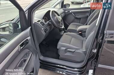 Минивэн Volkswagen Touran 2014 в Киеве