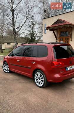 Мінівен Volkswagen Touran 2013 в Лубнах