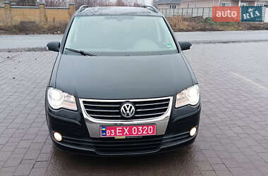 Минивэн Volkswagen Touran 2008 в Ковеле