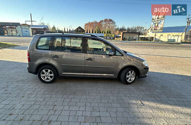 Мінівен Volkswagen Touran 2010 в Надвірній