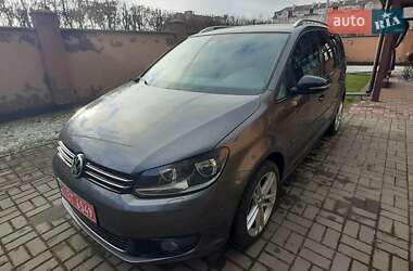 Мінівен Volkswagen Touran 2012 в Луцьку