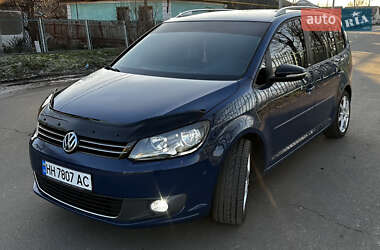 Мінівен Volkswagen Touran 2012 в Балті