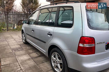 Мінівен Volkswagen Touran 2005 в Борисполі