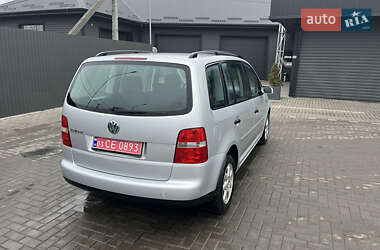 Мінівен Volkswagen Touran 2005 в Сарнах