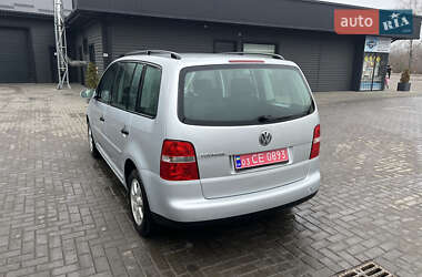 Мінівен Volkswagen Touran 2005 в Сарнах